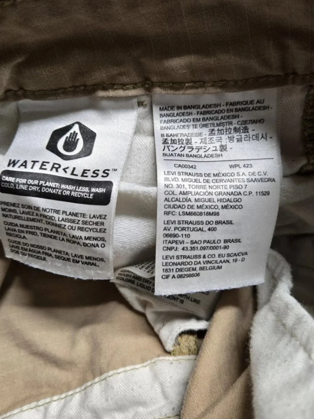 Levi’s Cargo Shorts Sz 30 Khaki Ripstop Utility